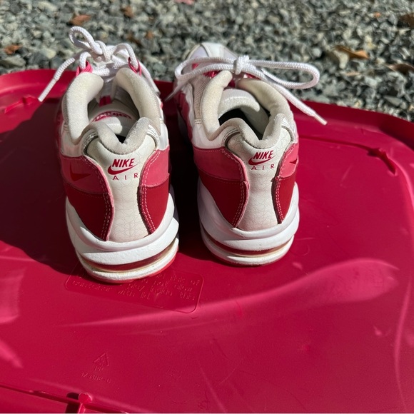 NIKE AIR 2010 Stylish White and Pink Women's Sneakers Sz 7 - Picture 9 of 13